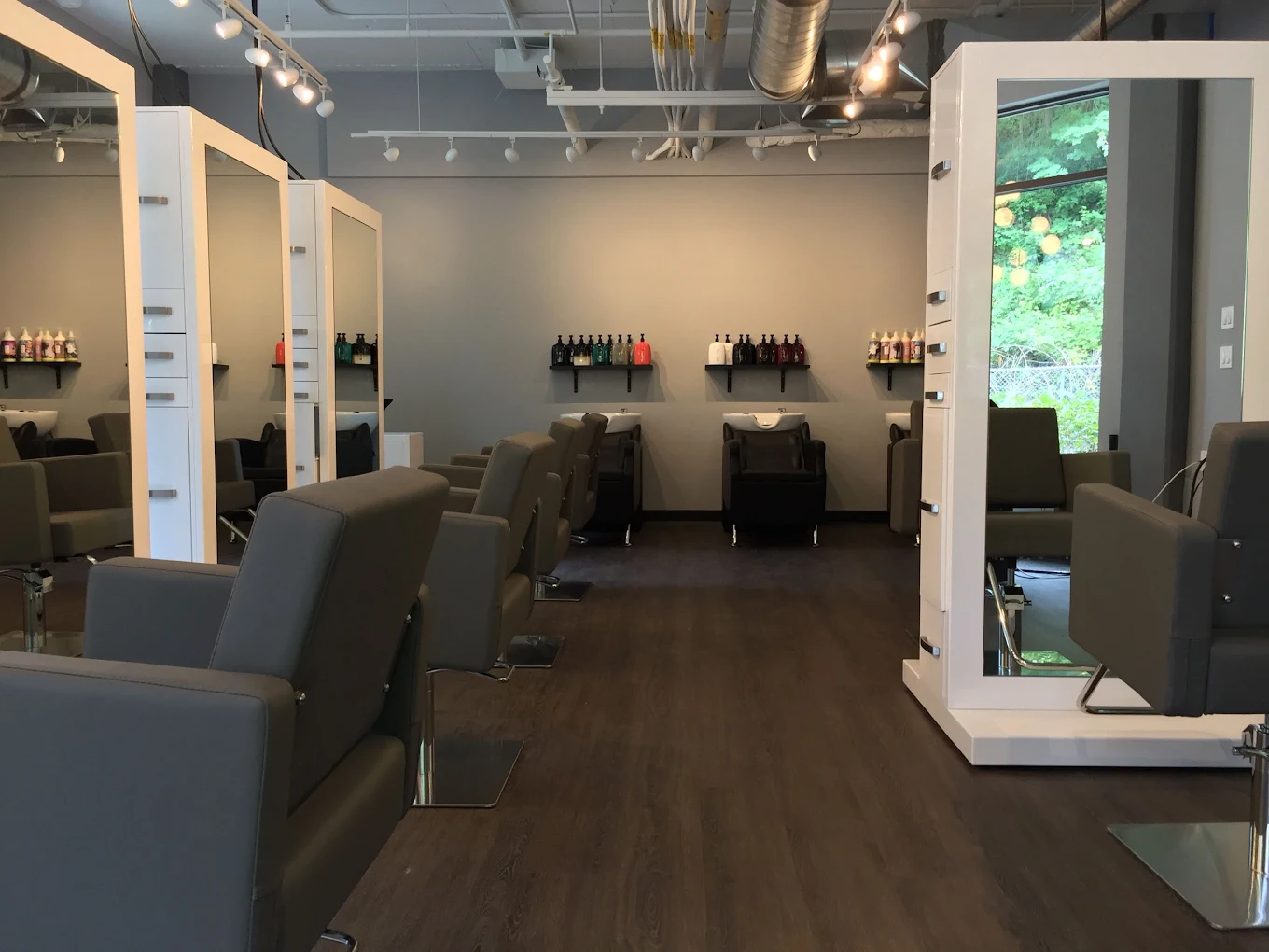 Carbon Salon
